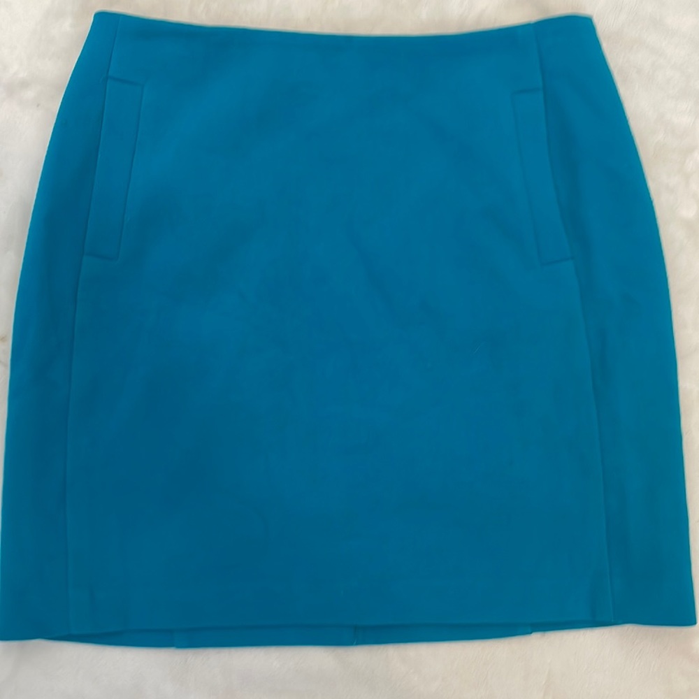 Banana Republic Teal blue mid length skirt size 6